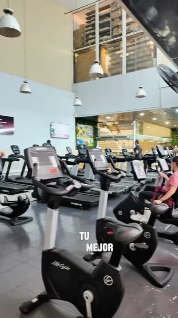 ¿Buscás un gimnasio que tenga todo en un solo lugar? 💪

¡Bienvenido a Planet Fit Recoleta!

📍 Estamos en Av. Santa Fe 2653 y tenemos todo lo que necesitás para entrenar y disfrutar de una experiencia completa.

✨ Musculación
🚴 Sala de spinning
🏋️ CrossFit
🧘 Yoga
💃 Ritmos
🚿 Duchas y vestidores
🔐 Lockers
🛋️ Sala de descanso
☕ ¡Y hasta un cafecito para recargar energías!

Entrená, disfrutá y cumplí tus objetivos en un espacio pensado para vos.

¡Te esperamos en Planet Fit Recoleta! 💜